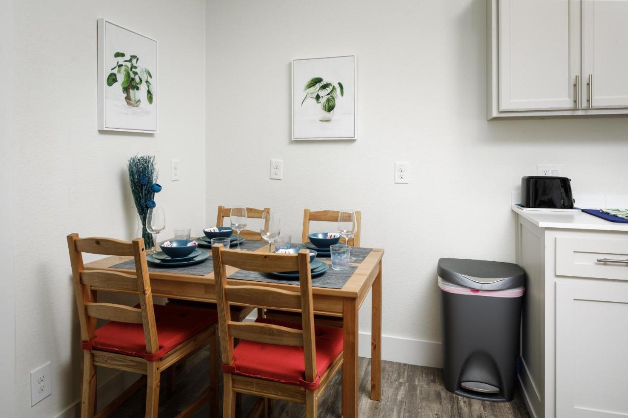 735 W 10Th St 댈러스 외부 사진