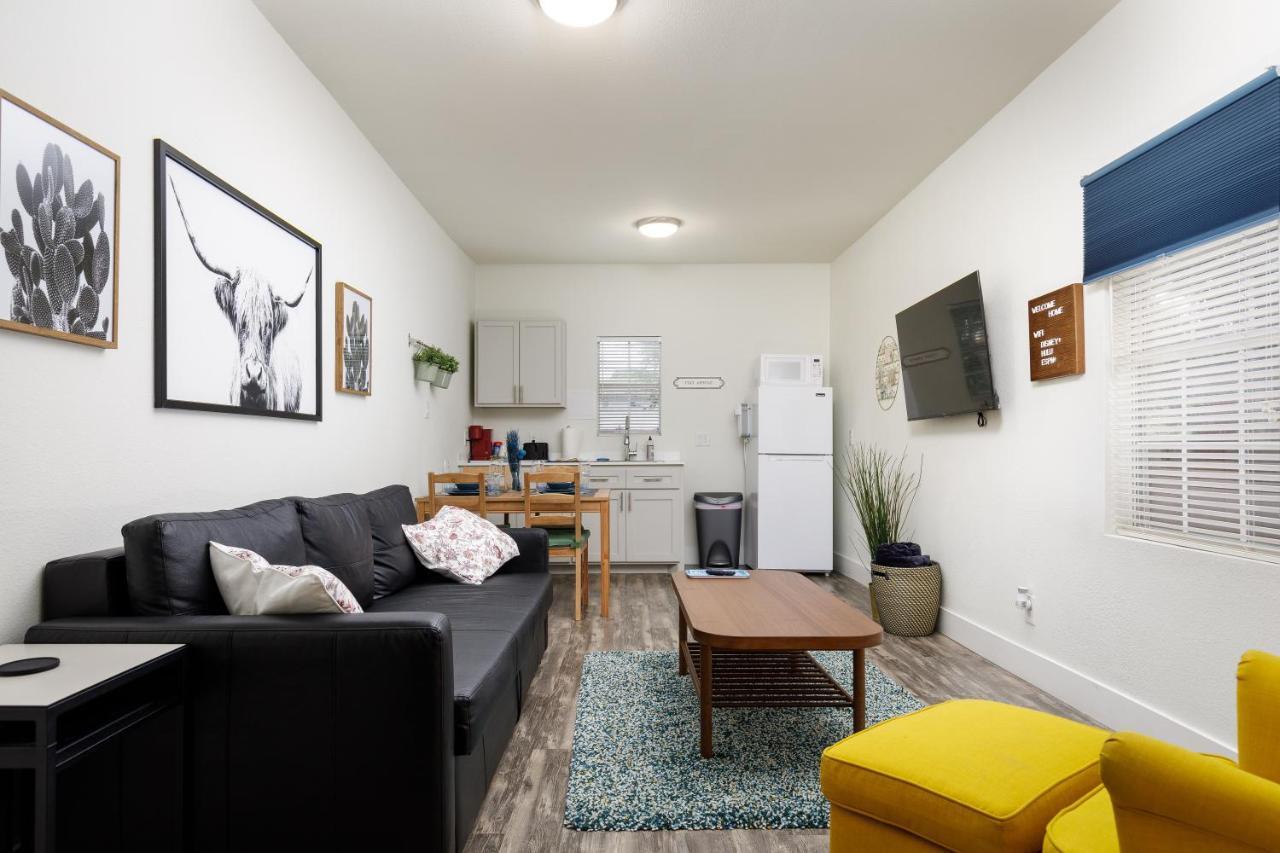 735 W 10Th St 댈러스 외부 사진