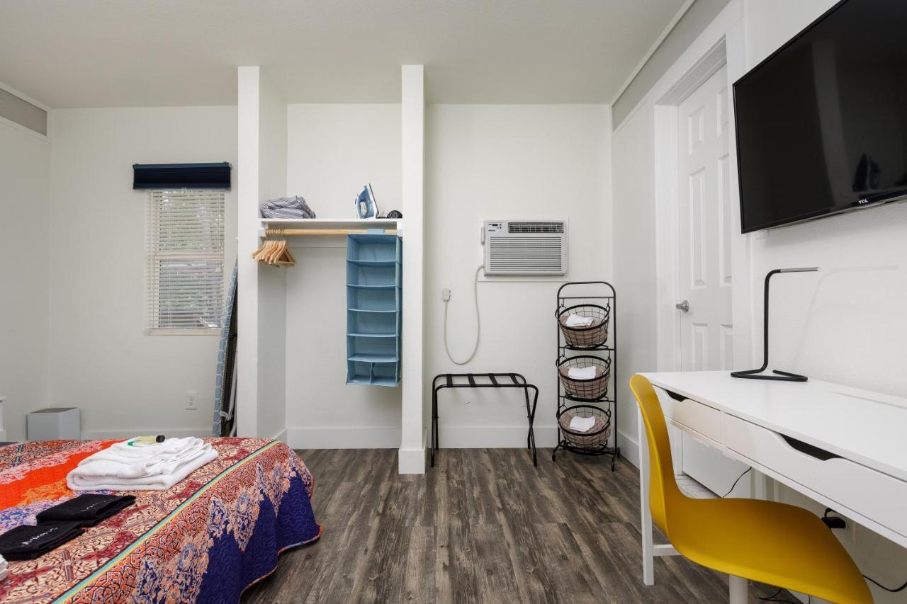 735 W 10Th St 댈러스 외부 사진