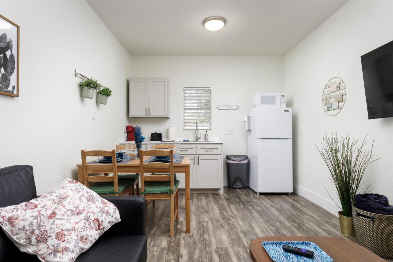 735 W 10Th St 댈러스 외부 사진